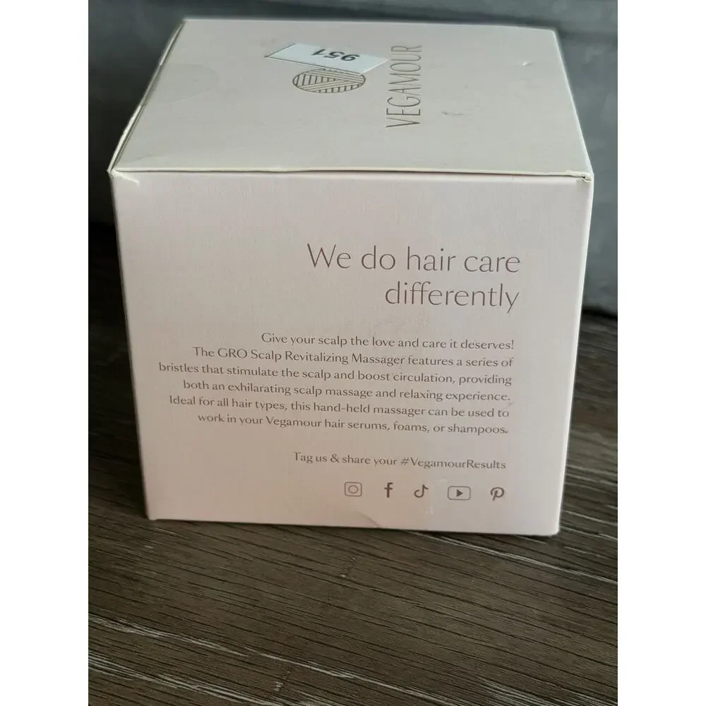 Vegamour GRO Scalp Revitalizing Massager Silicone Hair Scalp Brush New